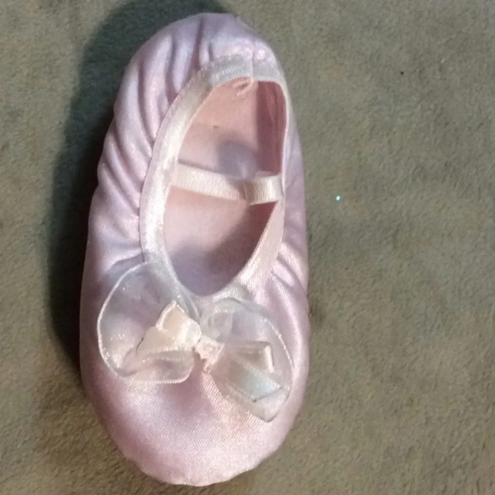 Child of mine newborn shoe bundle